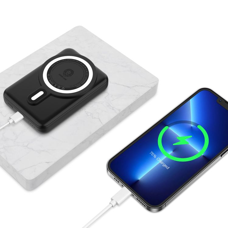 Green Lion Compact Magsafe Powerbank 10000mAh 15W PD 20W with Kick Stand - Black