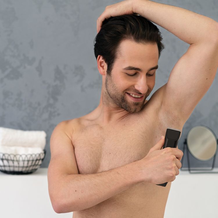 Porodo Ceramic Blade Gentle Grooming Trimmer with Digital Display, 90 Minutes Working Time, 600mAh Battery Capacity, 5W Rated Power, Wet & Dry Shaving, Secure Travel Lock, Detachable Comb, USB-C Charging Port - Black