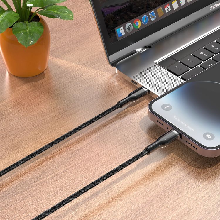Green Lion 27W USB-C to USB-C Braided Zinc Alloy Cable, 1m Cable Length, 480 Mbps Transfer Speed, Charge & Sync - Black