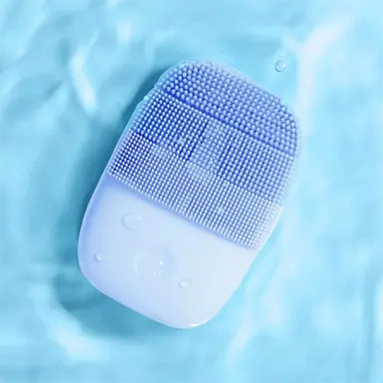 inFace Waterproof Electric Sonic Face Brush with Up to 4 Hours Working Time, Dual Sonic Technology, 300mAh Battery Capacity, Up to 6000 Vibrations per Minute - Blue