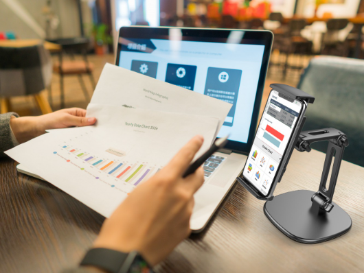 Multi-Joint Universal Mount