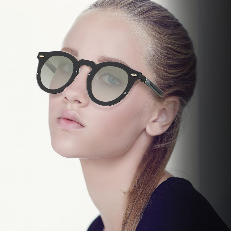 Porodo Dale Round Frame Sunglasses with Adjustable Brightness for Any Light, Durable Flex-Frame Ultra-Light 40.7g Weight, Stainless Steel Material, UV400 Protection, Unisex Design - Black