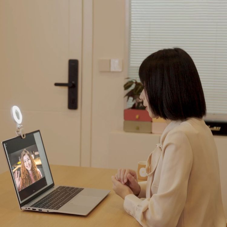 Porodo Lifestyle Clip-On Mirror Fill Light with Camera Shoe Mount, Type-C Charging Port, 200mAh Battery Capacity, Up to 4 Hours Working Time, 180° Adjustable Angle, Customizable Light Modes - White