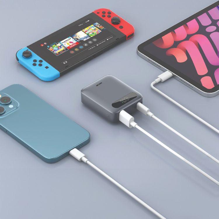 Green Lion Zuno 10000mAh Power Bank with Digital Display, 22.5W USB-A Output, 20W Power Delivery, Fast Charge Support, Flight-Approved, Mini Compact Design - Gray