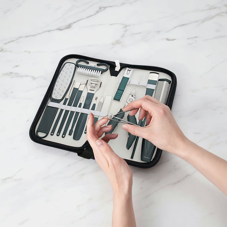 Porodo 16-in-1  Portable Nail Clipper Set for Manicure and Pedicure with High-Precision Tools, Portable and Lightweight, Multi-Use Functionality, Ergonomic Design - Green