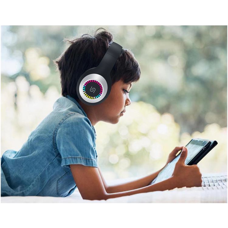 Porodo Soundtec Radiant Wireless Headphones with 6 Hours Playtime, Type-C Charging, Convenient Controls,  3.5mm Jack, LED Light, 120 Hours Standby Time, Android and iOS Compatibility - Black