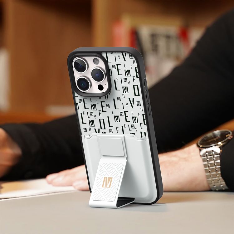 حافظة Levelo Morphix Gripstand مع حامل بطاقات لهاتف iPhone 16 Pro، حامل بطاقات مدمج، زوايا مقاومة للصدمات، ملمس نحيف بدون غطاء، حافة كاميرا مرتفعة، مادة فائقة المتانة - أبيض