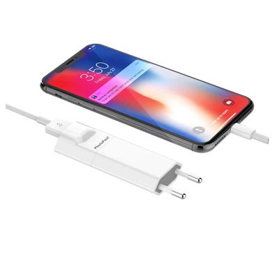 PhotoFast PhotoCube for iOS, backup your iPhone to Micro SD memory card automatically whilst it charges, White