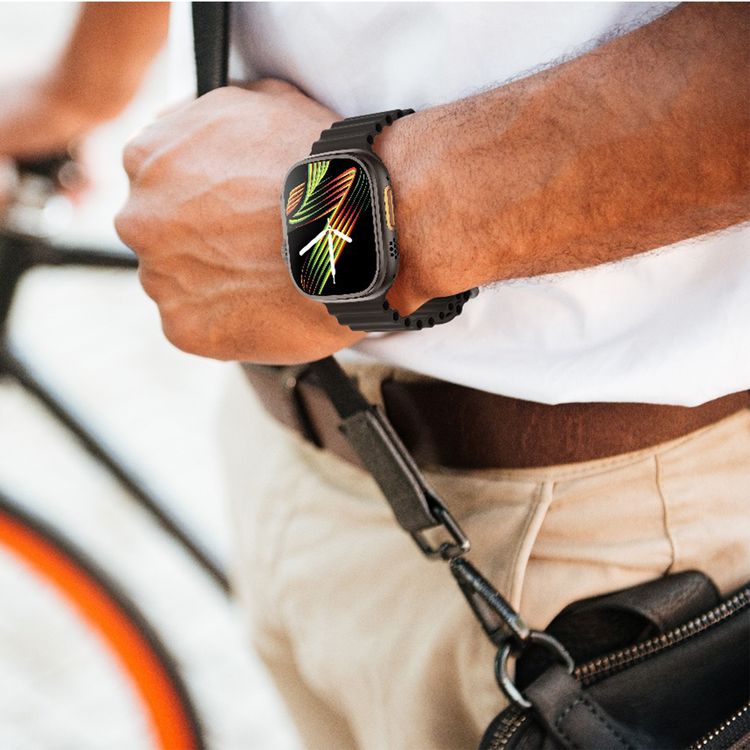 Green Lion Communicate Ultra Smart Watch with 1.85" Amoled Screen Dispaly, 280mAh Battery Capacity, Wireless Charging, AI Voice Assistant, 125MB Flash Storage, 3-5 Days Working Time - Black