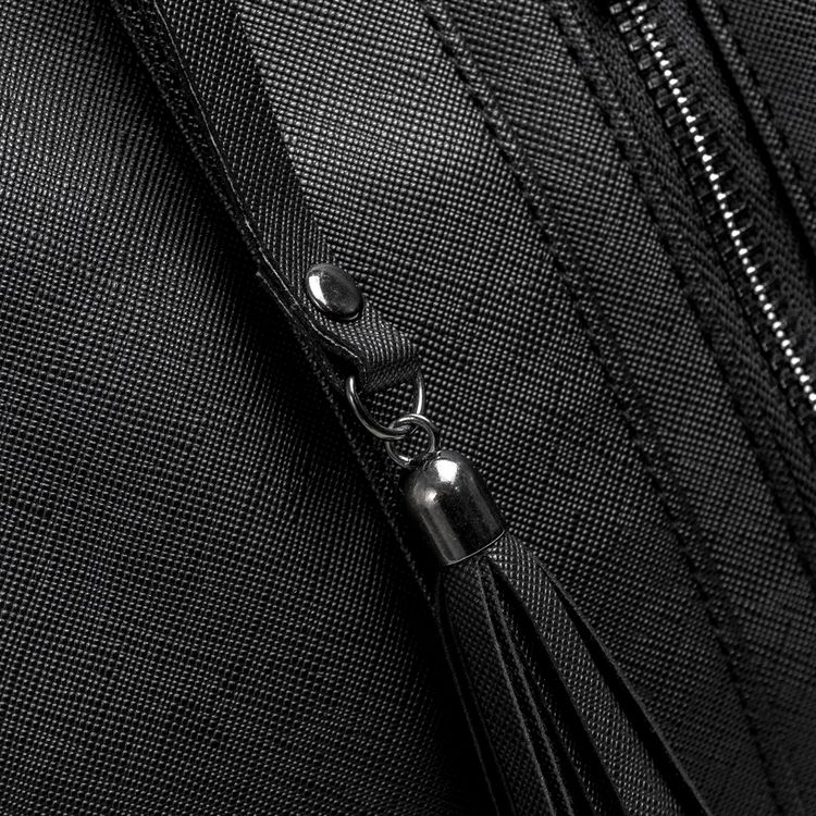 Levelo Allinstyle Saffiano Leather Travel Duffle Bag, 40L Spacious Interior, Comfortable Portability, Water Resistant, Exquisite Safeguarding - Black