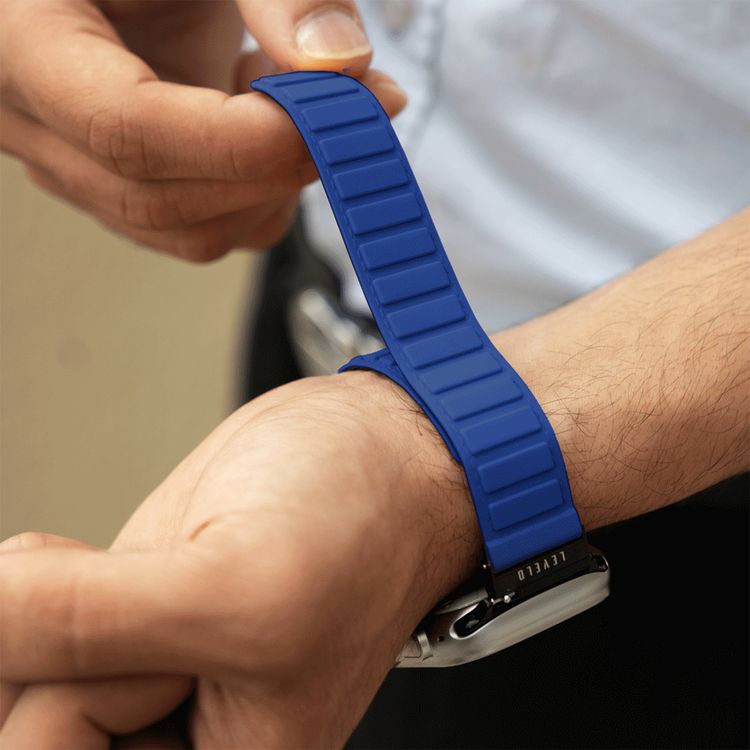 Levelo Vogue Silicone Watch Strap with Magnet for Apple Watch 49/45/22mm, Hypoallergenic Material, Compatible with SE, Series 8, 7, 6, 5 & 4, 360° Rotating Interface, Lightweight & Flexible Fit - Blue / Gray