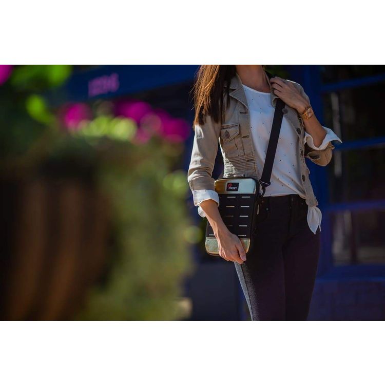 Phoozy Thermal Laptop/Tablet Case Capsule, Prevents Overheating & Freezing, Floating Case Bag, Adjustable Shoulder Strap with Laptop / Tablet (13") Gold