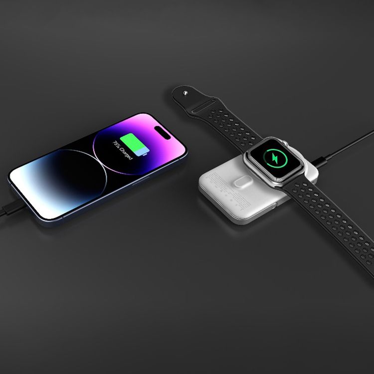 Green Lion Volt Gauge 10000mAh Power Bank with Dual USB-C Ports, ABS & PC Material, 15W Wireless Output, 22.5W Power Delivery, Flight Approved, Built-in Kickstand, Fast Charge Support - White