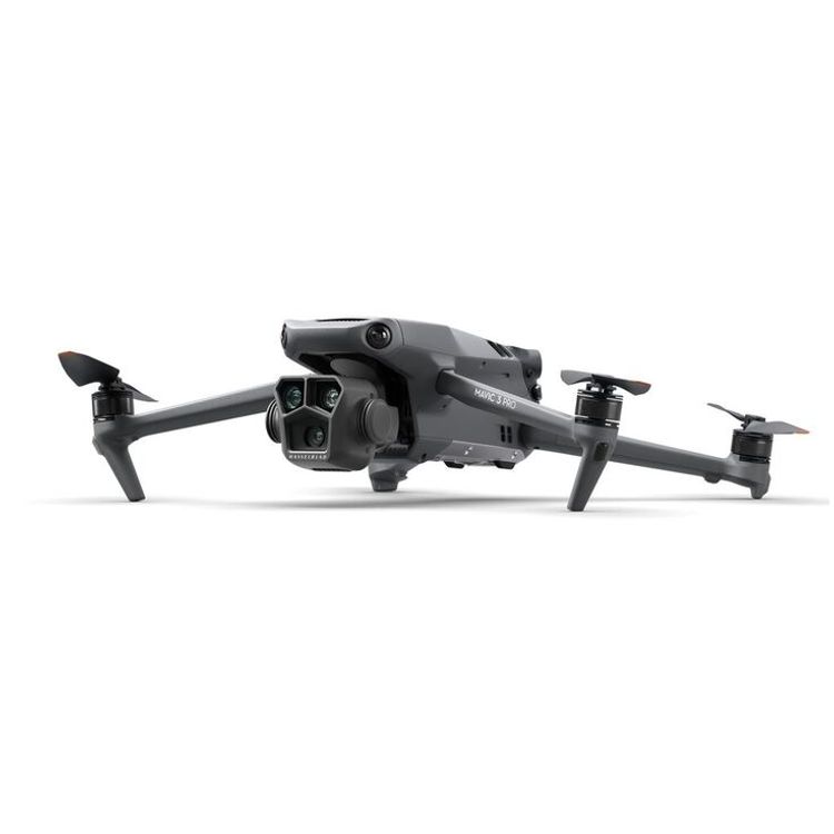 Fly More Combo with DJI RC Pro - DJI Mavic 3 Pro