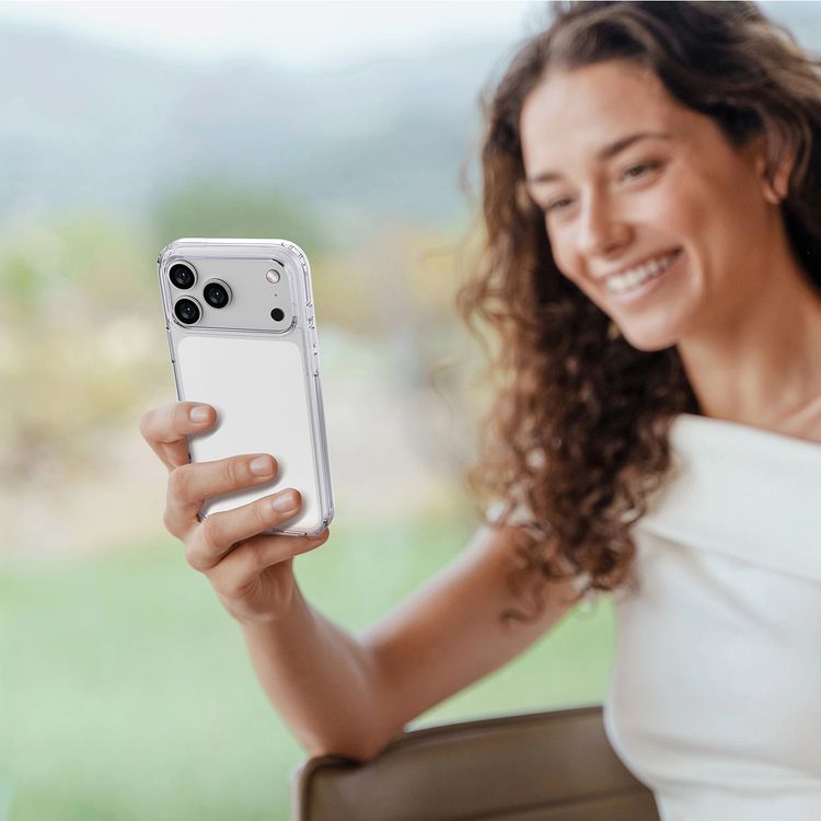 Levelo Clara Clear Case with Long-Lasting Clarity for iPhone 17 Pro Max, Enhanced Camera & Screen Protection, Precision Fit, Shock-Resistant Bumper, Ever-Clear Technology, Drop-Tested - Transparent