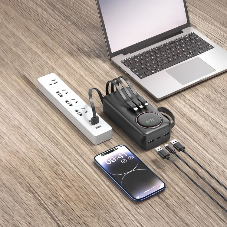 البطارية المحمولة جرين ليون باور بالس 30000 مللي أمبير، PD 22.5W، متنقلة، عرض رقمي، دعم الشحن السريع، كابلات مدمجة: ميكرو + لايتنينج + تايب-سي + USB-A - أسود