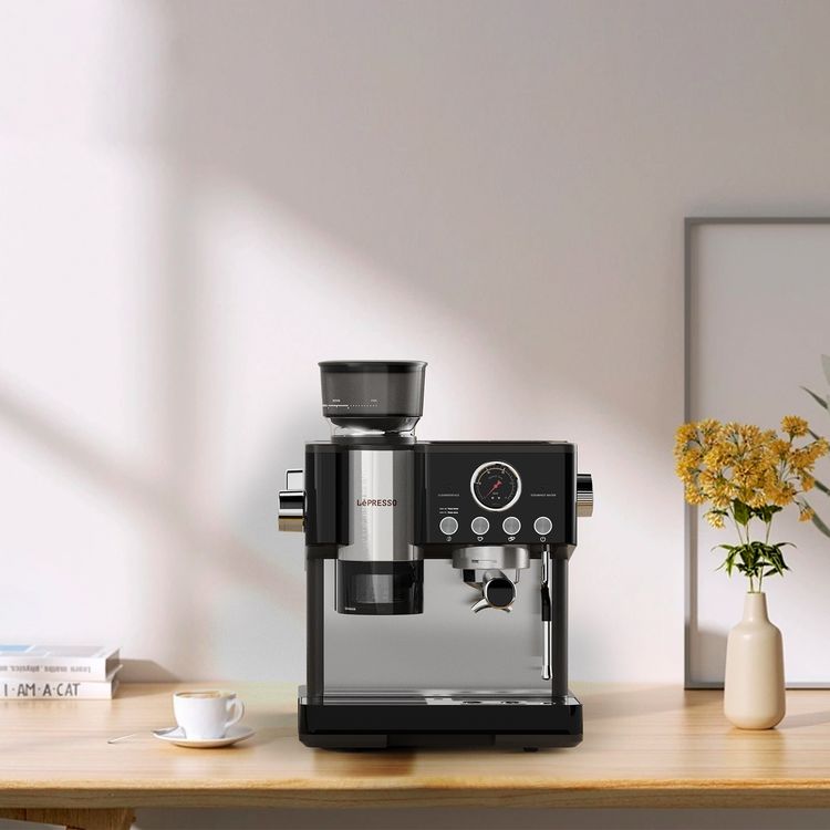 LePresso Maestro Semi-Automatic Coffee Machine with Coffee Grinder, Built-in Pressure Gauge, 2300W Rated Power, 2.8L Water Tank Capacity, 20 Bar Pump Pressure, 250g Bean Hopper Capacity, 220-240V Rated Voltage, 50/60Hz Rated Frequency, Intuitive Control Panel, Automated Tamping - Black