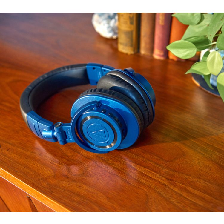Audio Technica ATH-M50X-BT2DS Headphones with Optional Wired Connection, 1.2m Audio Cable, 50 Hours Battery Life, 3.5 Hours Charging Time,  USB-A to USB-C Charging Cable, Google Fast Pair, Beamforming Technology, Crystal Clear Conversations, Studio Sound, Multipoint Pairing - Deep Sea