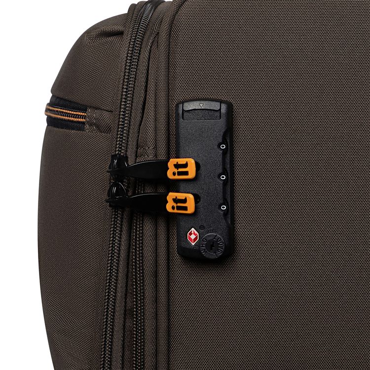 it Luggage Compartment Cabin Trolley, Lightweight Shell, Expandable Base, Spinner Wheels, TSA Lock - Falcon Haze