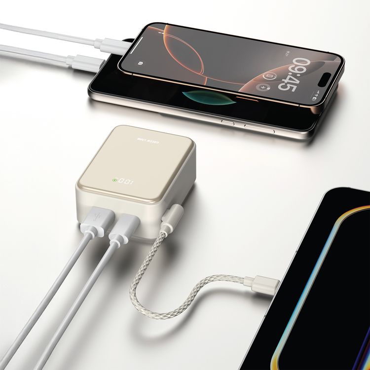 Green Lion Salzburg 10000mAh Power Bank with USB-C Lanyard Cable, Flight Approved, Real-Time Power Display, Pass-Through Charging, QC 3.0 22.5W, PD 20W Fast Charging - White