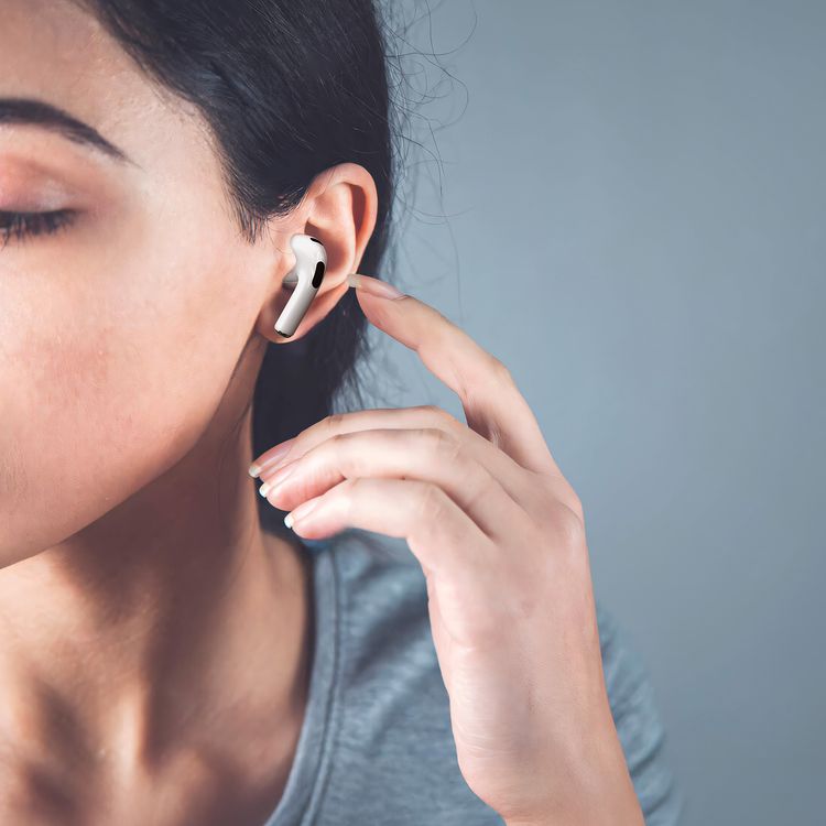Porodo Soundtec ENC Earbuds III True Wireless with 4 Hours Working Time, Wireless Charging Compatibility, 10m Transmission Distance, Pop-Up Connection - White