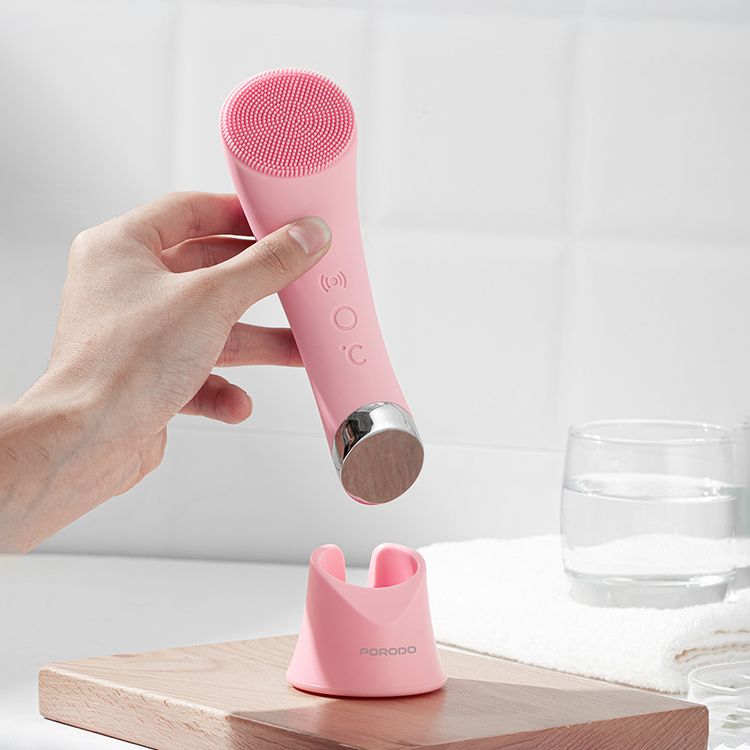 Porodo Sonic Vibration Facial Cleansing Brush with Massage & Exfoliate Function, 6000RPM High-Frequency Vibration, Warm Compress, 400mAh Battery Capacity, USB-C Charging Interface, 2 Hours Charging Time, Gentle Silicone Bristles - Pink