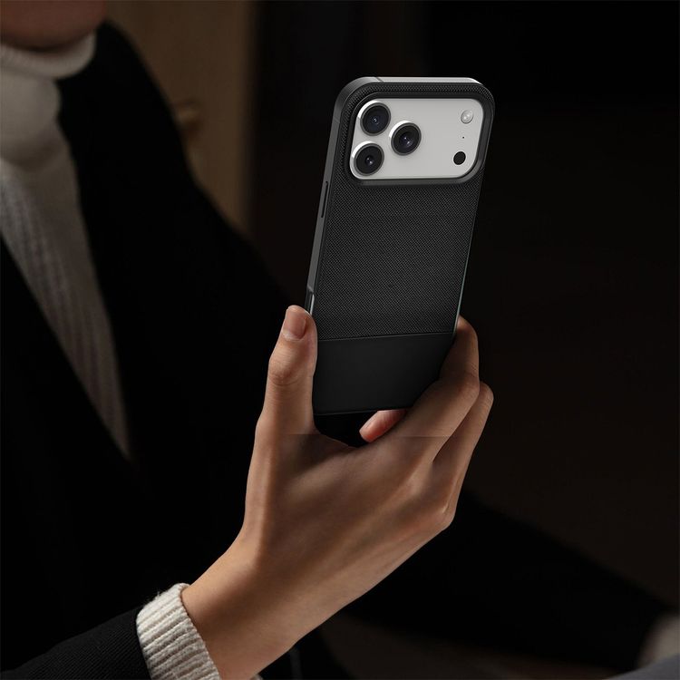 Levelo Cuir Leather Hybrid Case with Comfortable Grip for iPhone 17 Pro Max, Strong Magnets & MagSafe Compatible, Shock-Resistant Bumper, Aluminum Alloy Frame for Camera & Buttons, Drop-Tested - Phantom Black