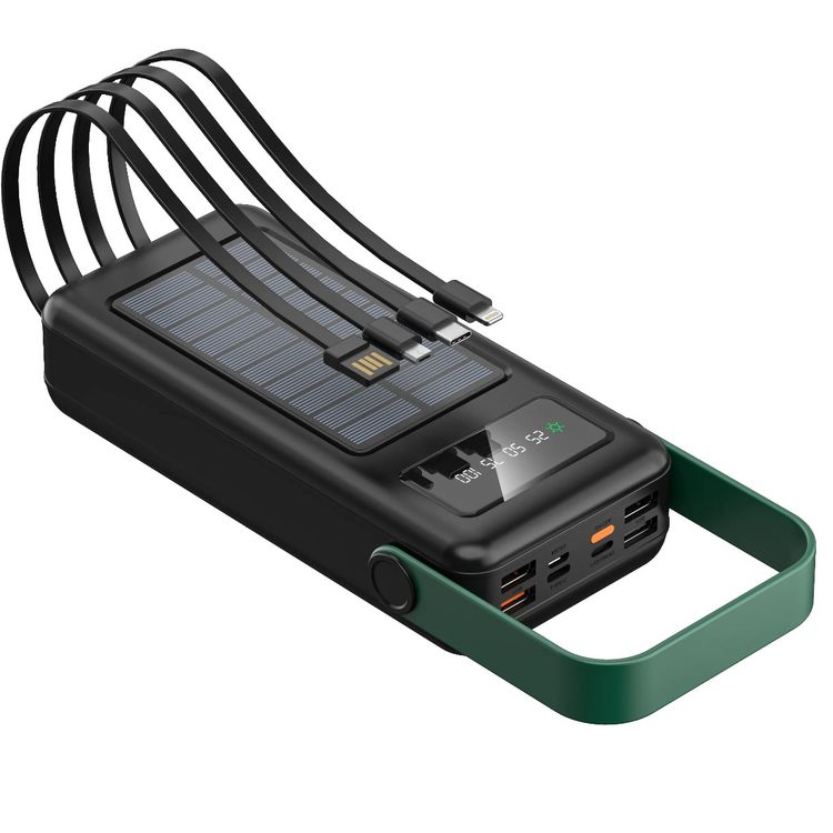 باور بانك Green Lion Solar Max بسعة 30000 مللي أمبير في الساعة مع شاشة رقمية ولوحة شحن تعمل بالطاقة الشمسية ومخرج Type-C/Micro/Lightening/USB-A وخفيف الوزن وقابل للحمل و4 كابلات مدمجة - أسود