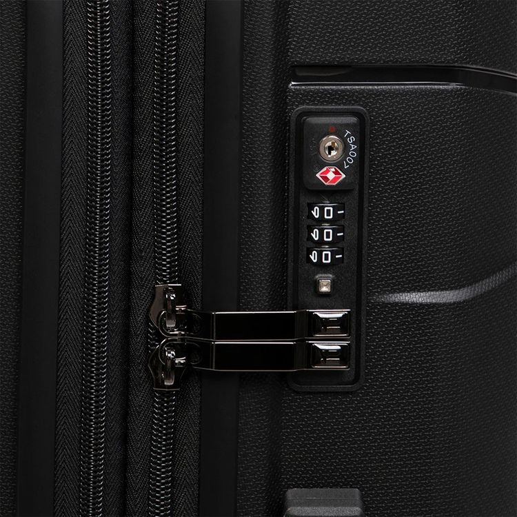 it luggage Momentous Medium 25" Luggage, 8 Wheel Spinner, Telescopic Extendable Handle, Combination Lock, Polypropylene Material - Black