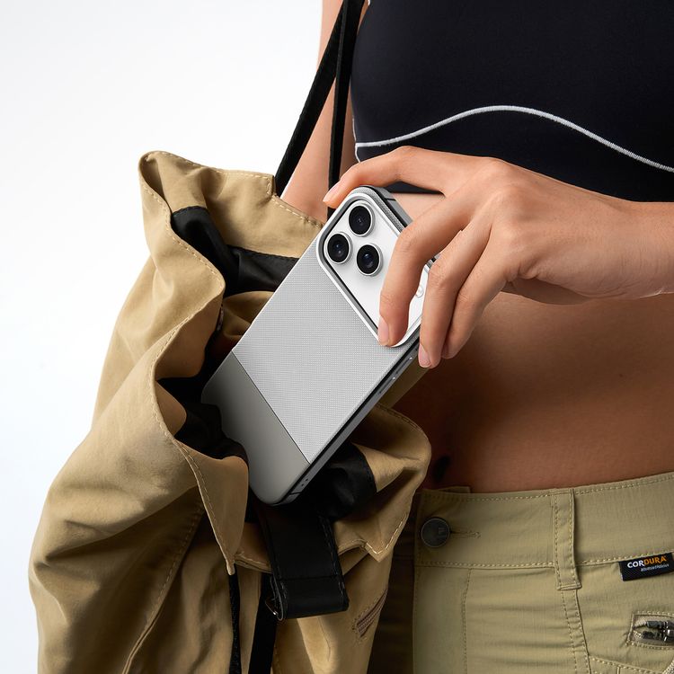 Levelo Cuir Leather Hybrid Case with Comfortable Grip for iPhone 17 Pro Max, Strong Magnets & MagSafe Compatible, Shock-Resistant Bumper, Aluminum Alloy Frame for Camera & Buttons, Drop-Tested - Silverstone