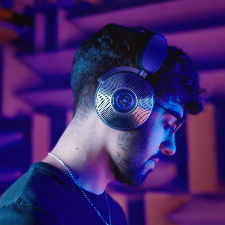 Dyson Zone Active Noise Cancellation Headphones with air Purification, Touch and Voice Control, Designed for Realistic and Detailed Audio, Automatic On and Off Sensors