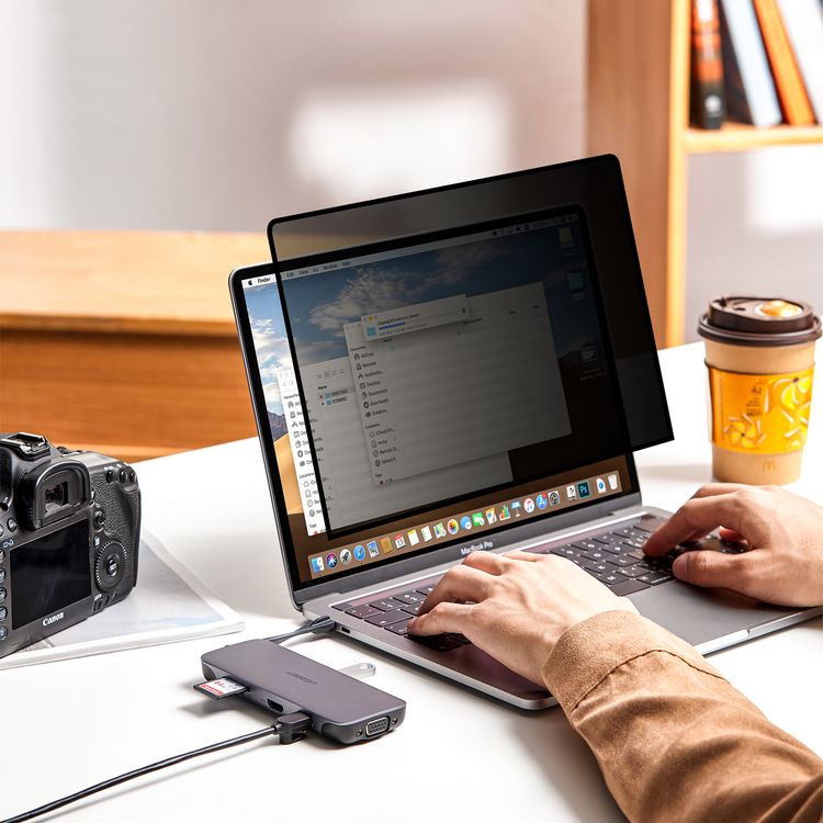 Levelo Air Shield Privacy Screen Protector for MacBook Pro 16" with 30° Privacy Angle on Both Sides, Water-Resistant, Ultra-Thin, Removable and Reusable, Scratch-Resistant - Black