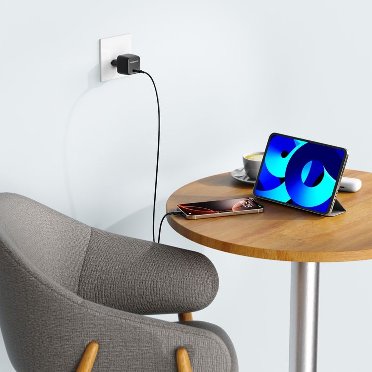 Powerology QX 45W Pocket-Sized GaN Adapter with Safety Protections, USB-C Port, Ultra-Compact Design, EU 2-Pin Plug, PD 45W - Black / Gray