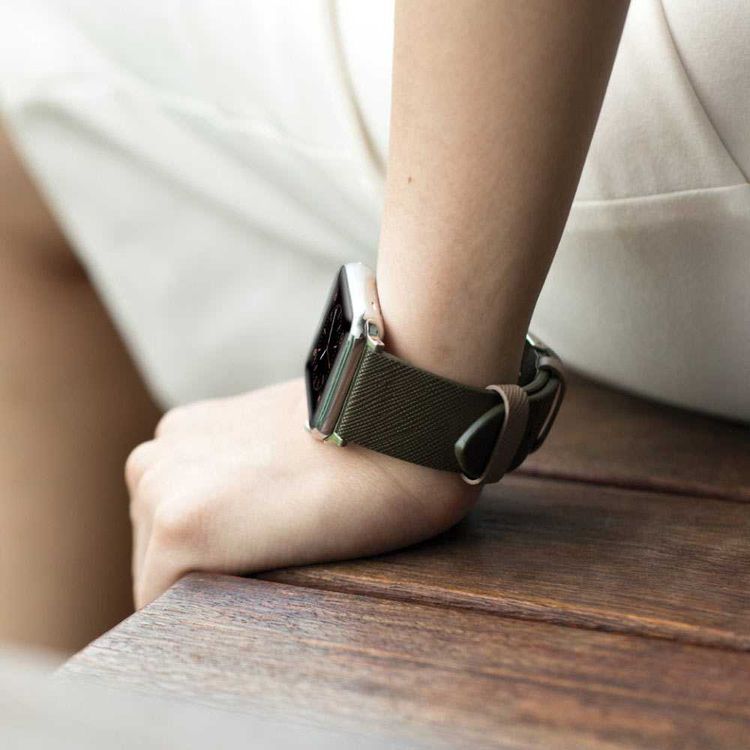 Viva Madrid Montre Duo Crafted with Genuine Artisan Leather Strap Compatible for Apple Watch 42/44mm - Fit & Comfortable Replacement Wrist Band - Sweat Resistant - Green/Beige