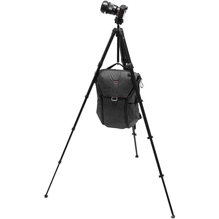 Peak design TTCB5150CF1 carbon fiber travel tripod pro-level stability, load capacity, deployed height - Black