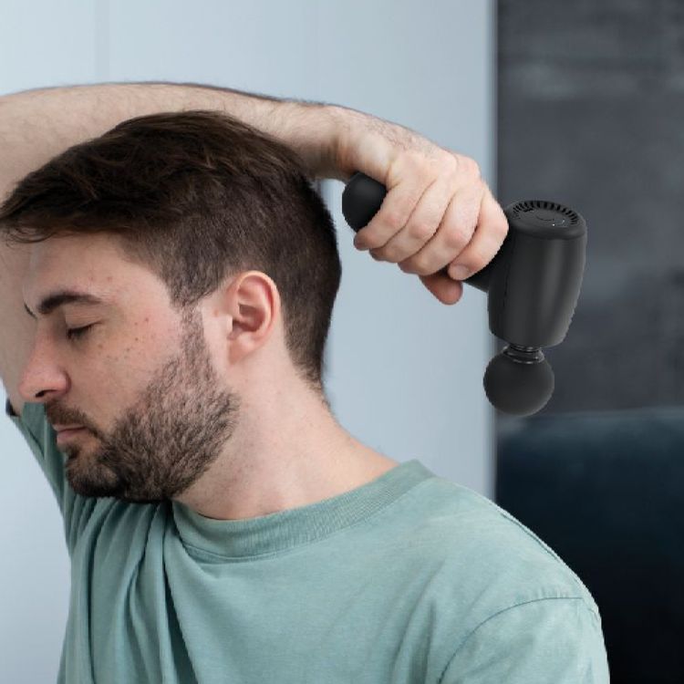 Green Lion Prime Massage Gun with Up to 2 Hours Working Time, 1800mAh Battery Capacity, Heating Massage Head, Deep Relaxation, 4-5 Hours Charging Time