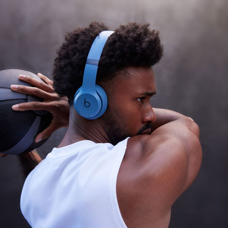 Beats Solo 4 Wireless On-Ear Headphones, Compact Design, Apple & Android Compatible, Up to 50 Hours of Battery Life, Clear Sound, Lossless Audio, Foldable Design - State Blue