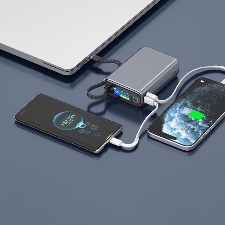 بنك الطاقة جرين ليون ترون X بسعة 20000 مللي أمبير مع شاشة طاقة ذكية، منافذ USB-C وUSB-A، معتمد للطيران، كابل USB-C مدمج، يدعم الشحن السريع - رمادي