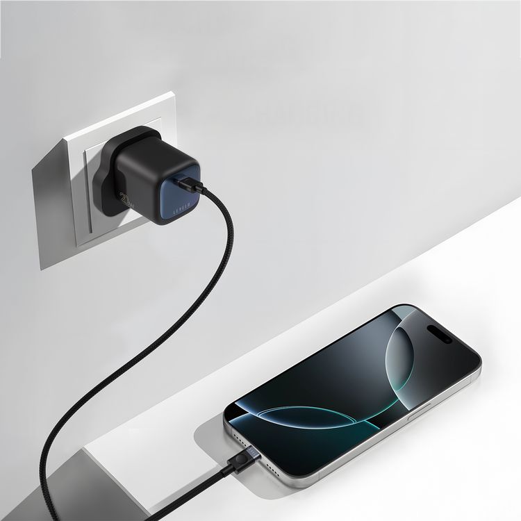 Levelo Vero 20W GaN UK Adapter with Type-C to Type-C Cable, Single Type-C Port, Durable Material, Fast Charging, Over Charge Protection, UK Plug - Black / Blue