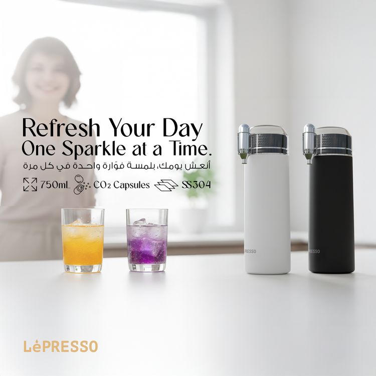 LePresso Sparkling Water Bottle with Double-Wall Vacuum, 750mL Bottle Capacity, 500mL Sparkling Water Capacity, Ceramic-Lined Interior, Durable & Easy-to-Clean - Black