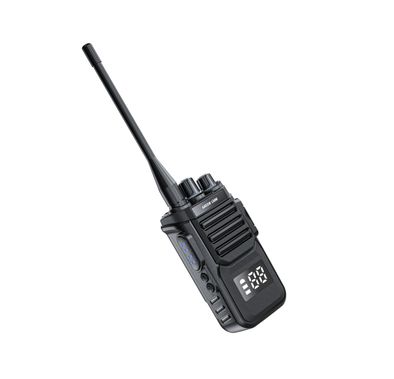 جهاز "جرين ليون GPX700 ووكي توكي" مع وقت تشغيل يصل إلى 6 أيام، يحتوي على 99 قناة تناظرية، ومدى إشارة يصل إلى 5 كيلومترات، وتقنية ANC، وسعة بطارية 3000 مللي أمبير، ووظيفة إنذار SOS.