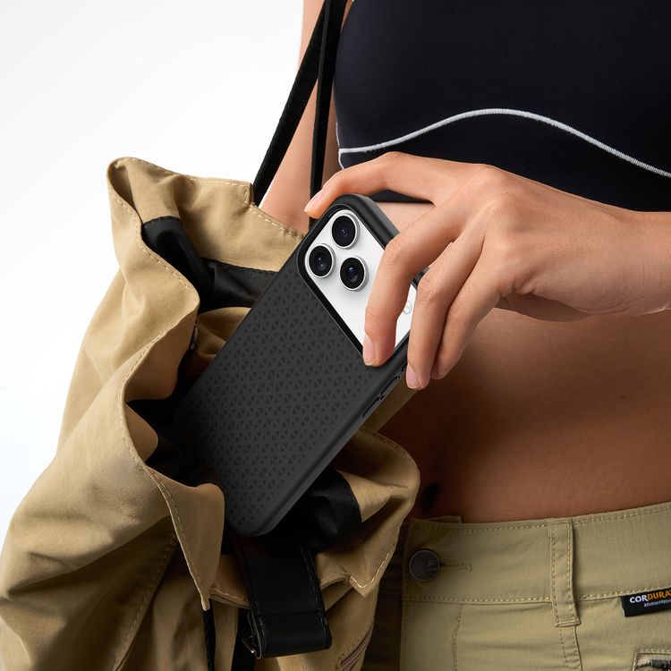 Levelo Fiora MagSafe Liquid Silicone Case for iPhone 17 Pro, Strong Magnets, Aluminum Alloy Frame for Camera & Buttons, Shock-Resistant Bumper, Premium Silicone Grip - Black