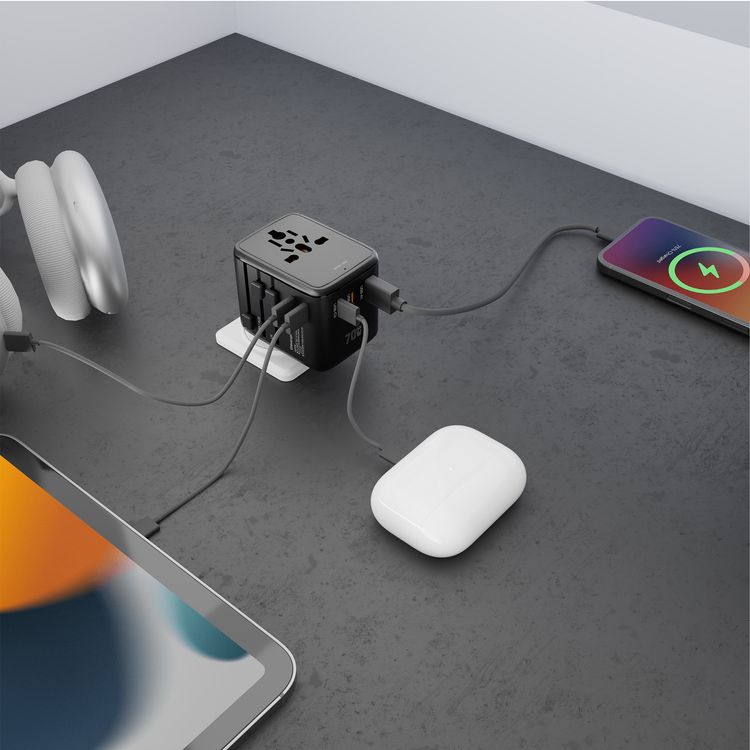 Green Lion Companion 70 Universal Travel Adapter, 1000-2400W Power, PC Flame Retardant Material, Slide-Switch Plugs, 6-Device Charging, 70W Power Delivery - Black