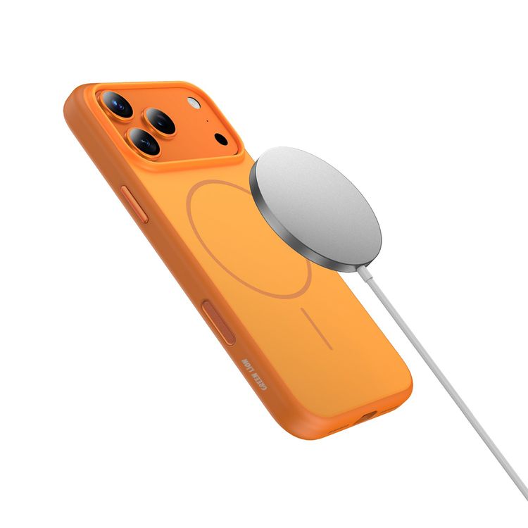 جراب Green Lion Patric MagSafe بلمسة نهائية مات ممتاز لهاتف iPhone 17 Pro Max، حماية من السقوط والكاميرا، قبضة مريحة، مضاد للاصفرار - برتقالي