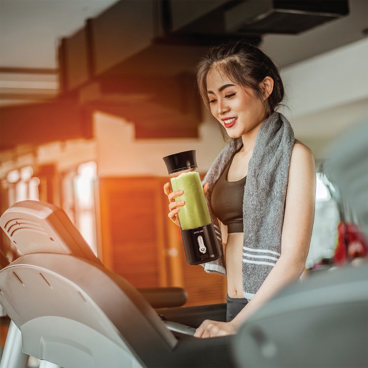Green Lion Jet Plus 6-Bladed Juicer with 18000rpm Motor Speed, 500mL Jar Capacity, 4000mAh Battery Capacity, 20 Blending Cycles per Charge - Black