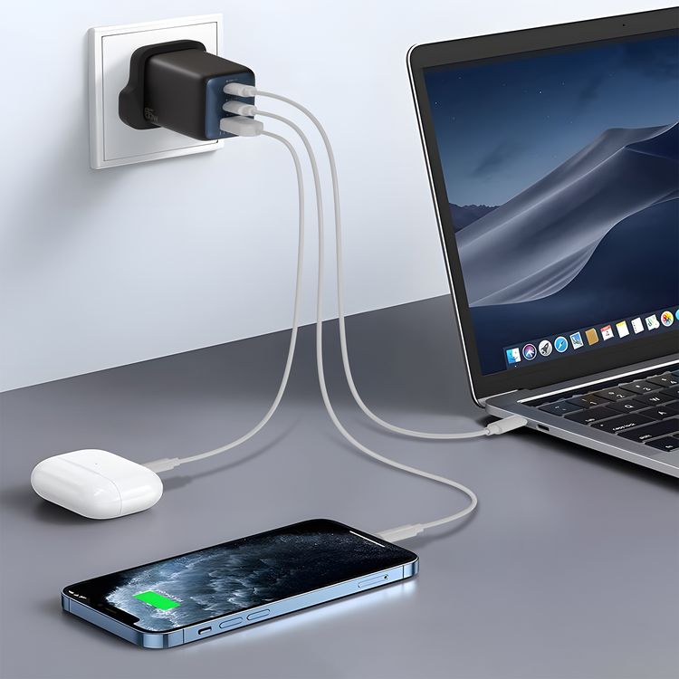 Levelo Vero GaN 65W Triple Port Adapter with 2× Type-C + USB-A Ports, Fast Charging, Over Charge Protection, UK Power Plug - Black / Blue