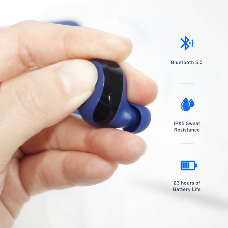 سماعات MEE Audio X10 اللاسلكية بالكامل مع تصميم مريح، وأحجام مختلفة من أطراف الأذن المصنوعة من السيليكون، ودعم للمساعد الصوتي، وميكروفون مدمج متعدد الاتجاهات، و23 ساعة من عمر البطارية مع علبة شحن، ووقت شحن ساعتين - باللون الأزرق.